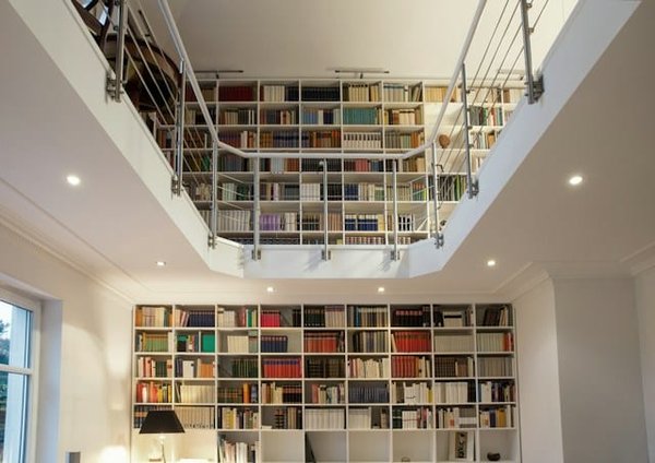 Comment les petites bibliothèques peuvent-elles utiliser la technologie pour améliorer l'accès aux livres ?